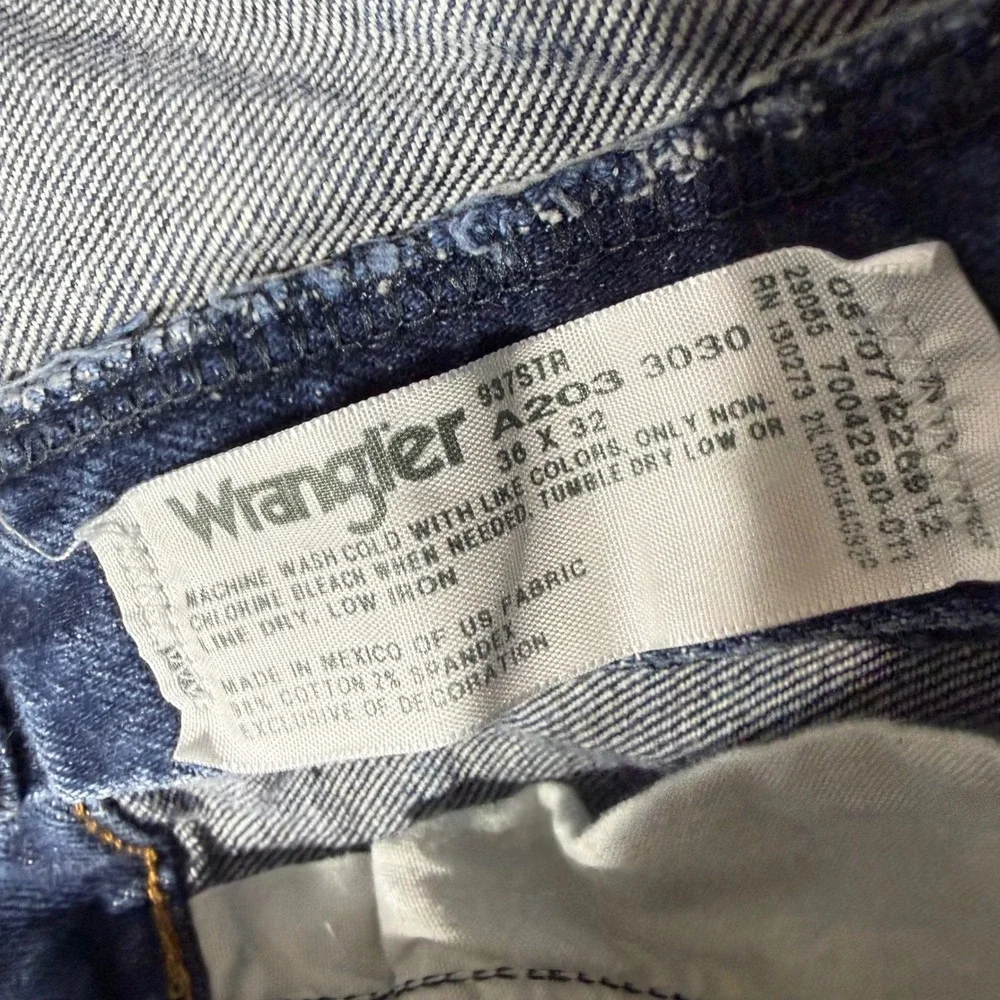 Wrangler 937STR Cowboy Cut Slim Fit Straight Leg Blue Jeans Mens 36x32